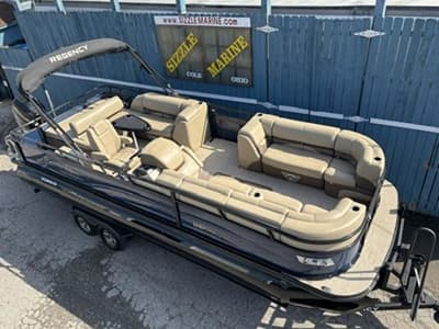 BOATZON | Regency 250 DL3 TRITOON 2022