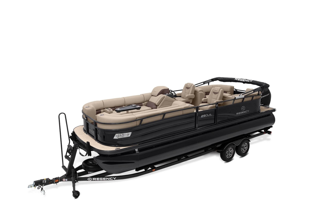2023 Regency 250 LE3 - Sold Boat