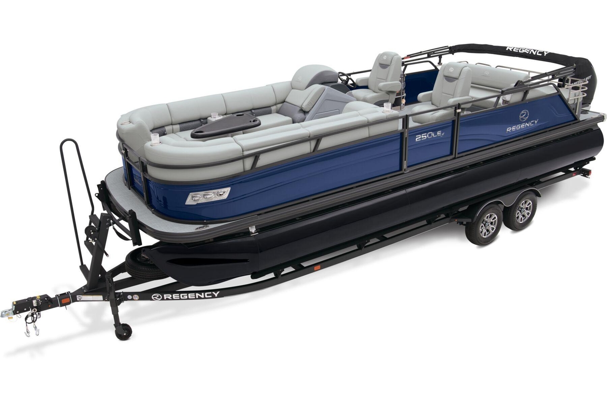 2025 Regency 250 LE3 Sport - Sold Boat
