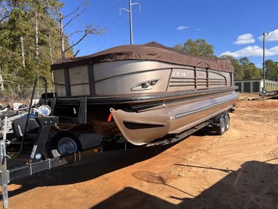 BOATZON | Regency 254 LE3 2016