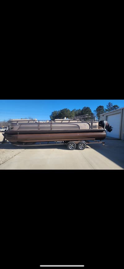 BOATZON | Regency 254 LE3 2016