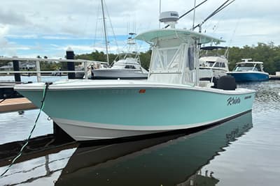 BOATZON | Regulator 23 Center Console 2005