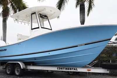 BOATZON | Regulator 23 Center Console 2027