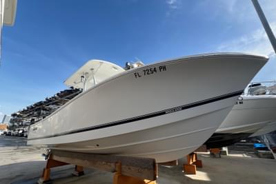 BOATZON | Regulator 24 Forward Seating 2012 BOATZON | Regulator 24 Forward Seating 2012