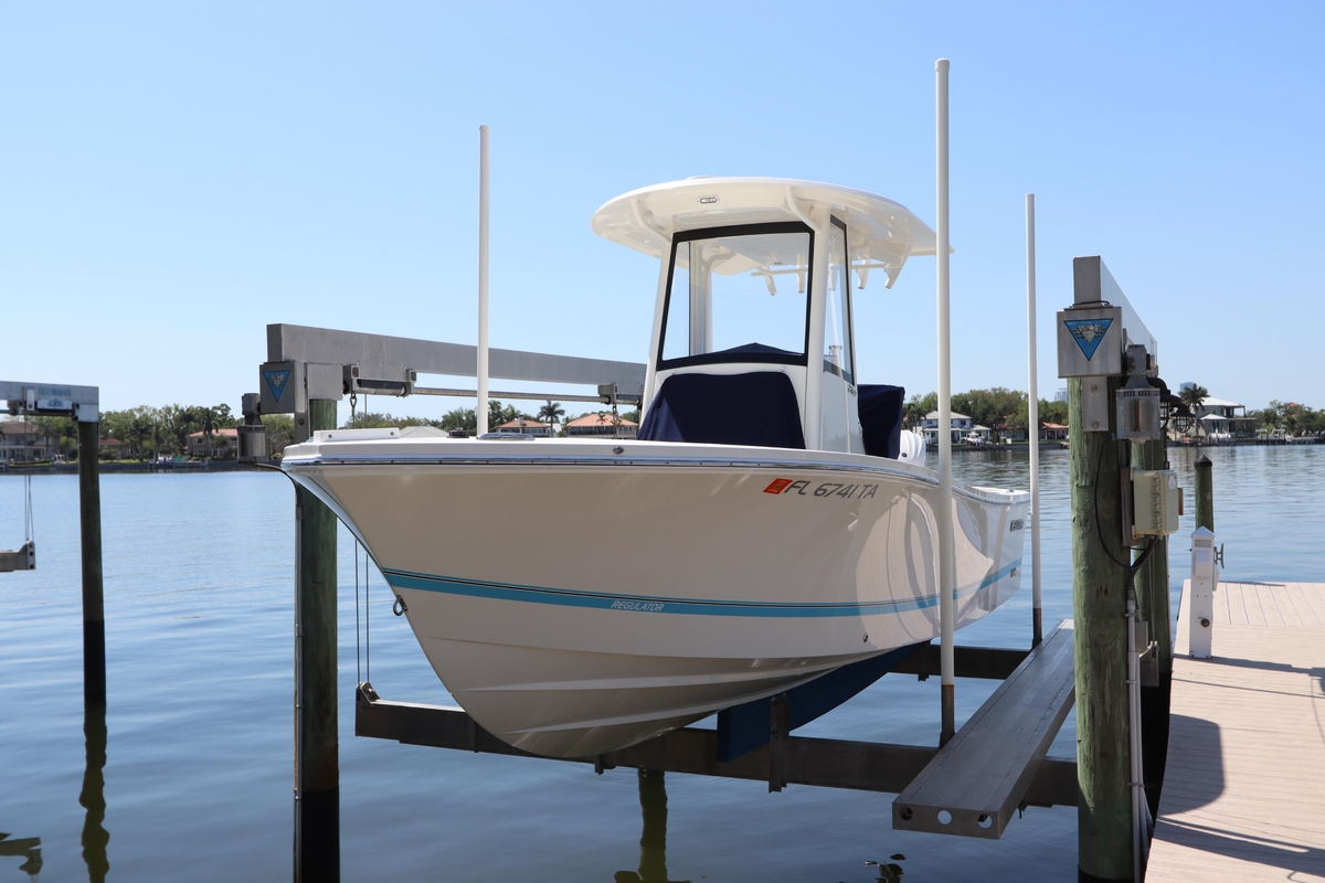 2021 Regulator 24XO - Sold Boat