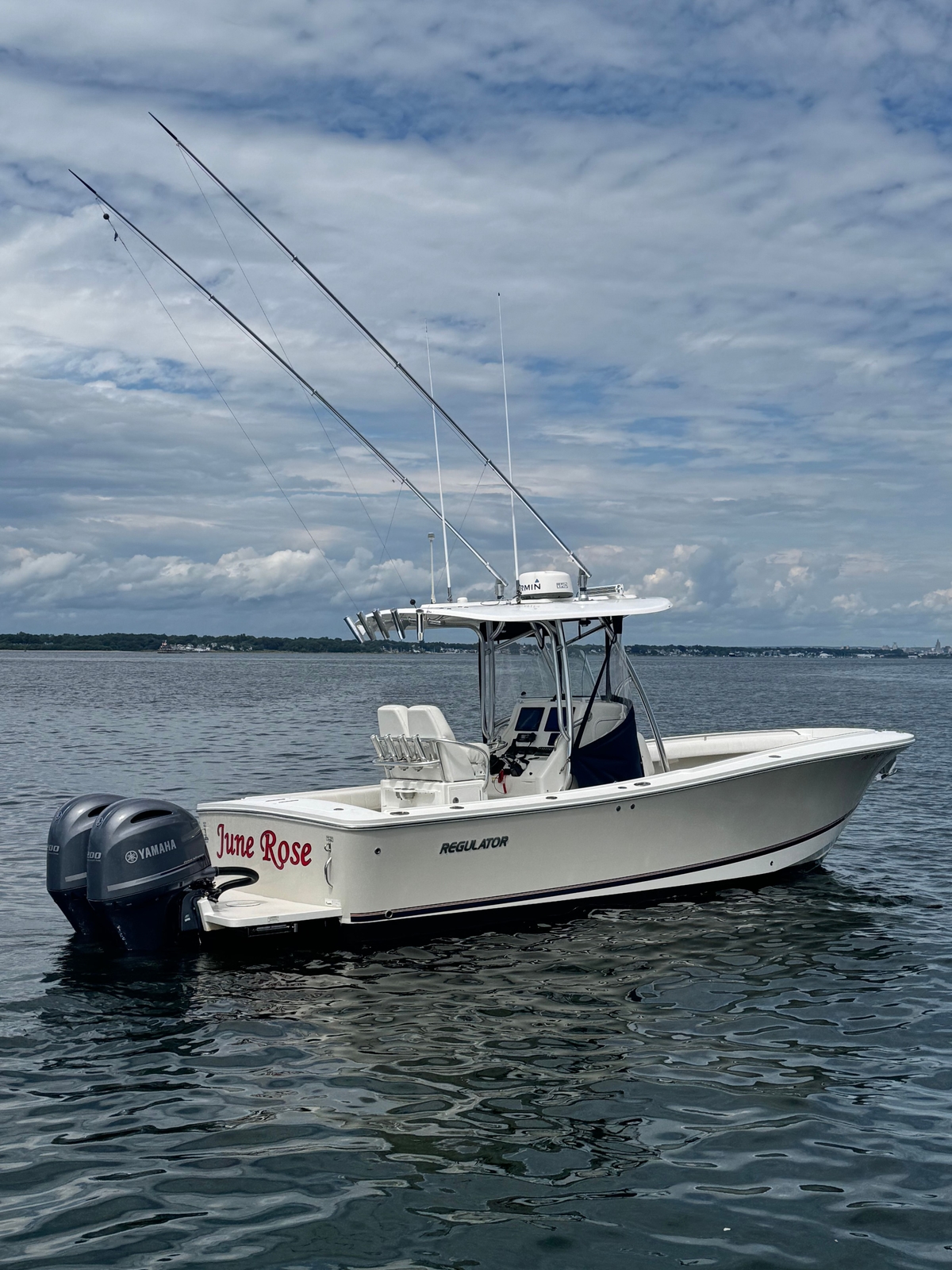 2015 Regulator 25 - Sold Boat