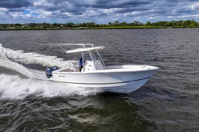 BOATZON | Regulator 25 2015
