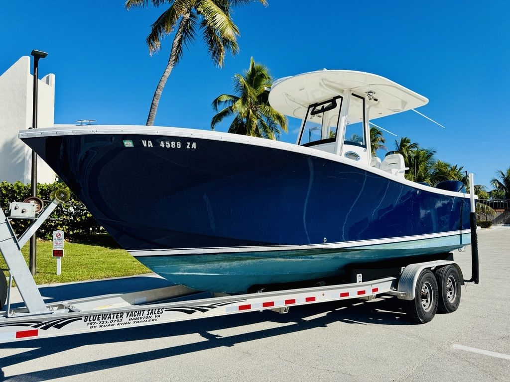 2020 Regulator 25 CC - Sold Boat