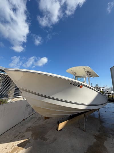 BOATZON | Regulator 26 Center Console 2004 BOATZON | Regulator 26 Center Console 2004