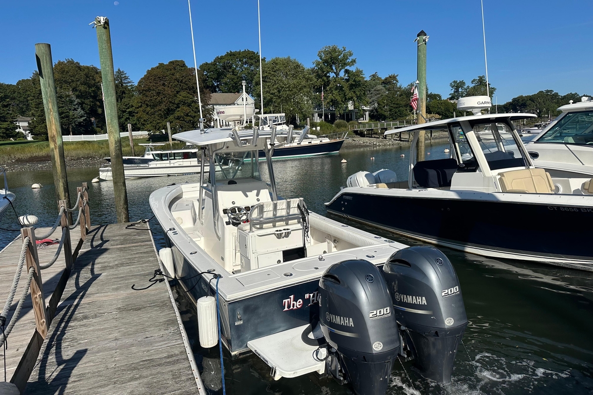 2008 Regulator 26 Forward Seating - Sold Boat