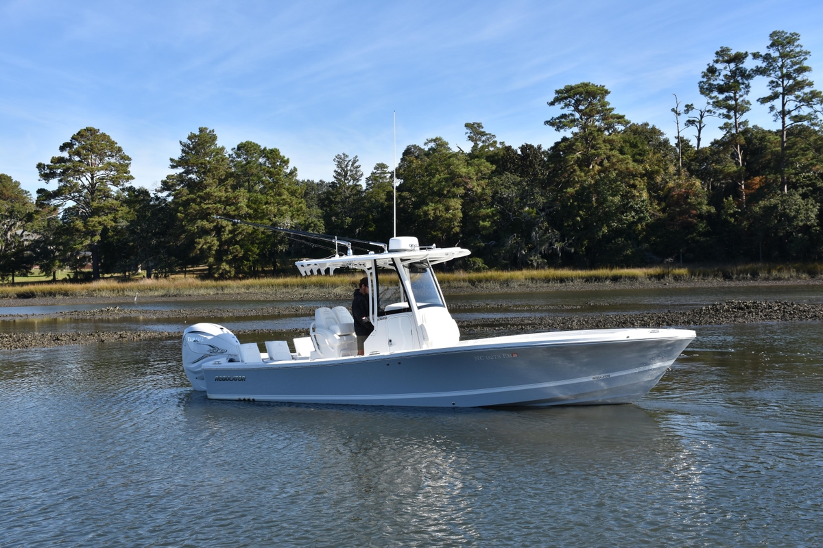 2021 Regulator 26XO - Sold Boat