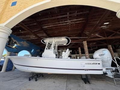 BOATZON | Regulator 26XO 2025 BOATZON | Regulator 26XO 2025