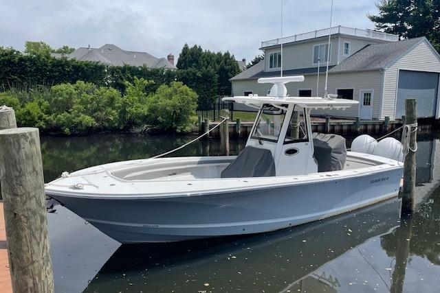 2024 Regulator 28 - Sold Boat