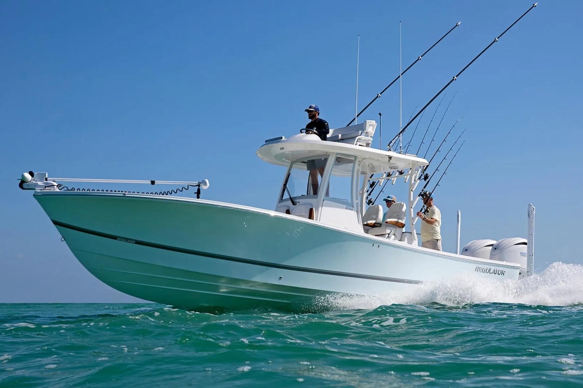 2027 Regulator 30XO - Sold Boat