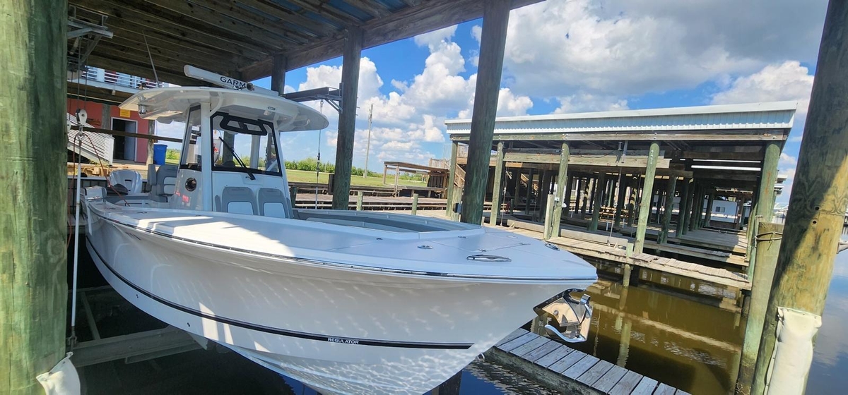 2021 Regulator 31 - Sold Boat