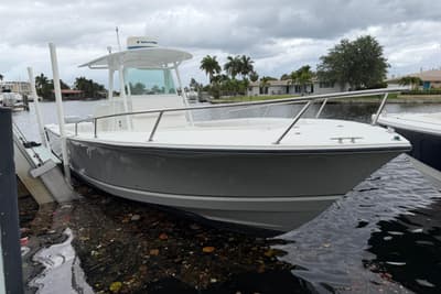 BOATZON | Regulator 32 Forward Seating 2002