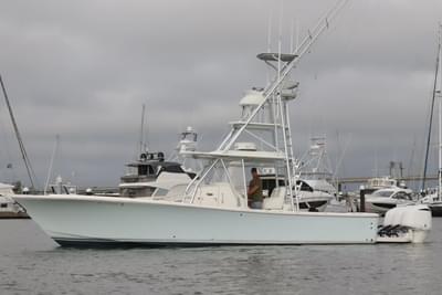 BOATZON | Regulator 34 2015 BOATZON | Regulator 34 2015