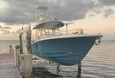 BOATZON | Regulator 34 Center Console 2019 BOATZON | Regulator 34 Center Console 2019