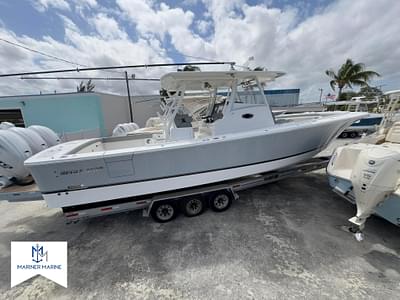 BOATZON | Regulator 37 2024 BOATZON | Regulator 37 2024