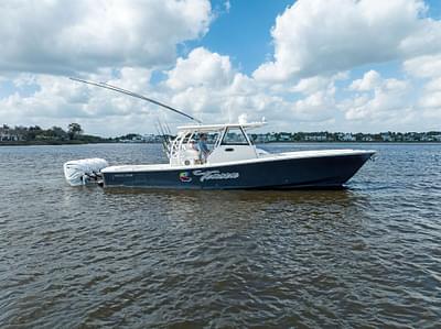 BOATZON | Regulator 41 2021 BOATZON | Regulator 41 2021