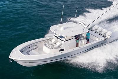 BOATZON | Regulator 41 2025 BOATZON | Regulator 41 2025