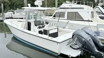 BOATZON | Regulator Forward Seating 2000
