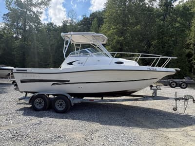 BOATZON | Reinell 220 SF 2003