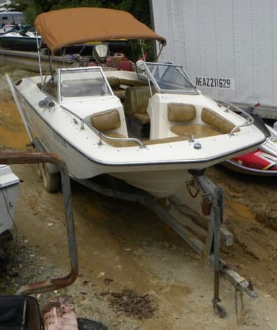 BOATZON | Reinell T1901 1975