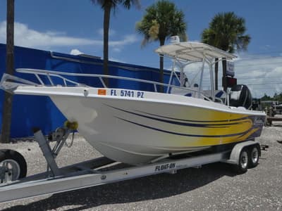 BOATZON | Renegade 25 Open 2016