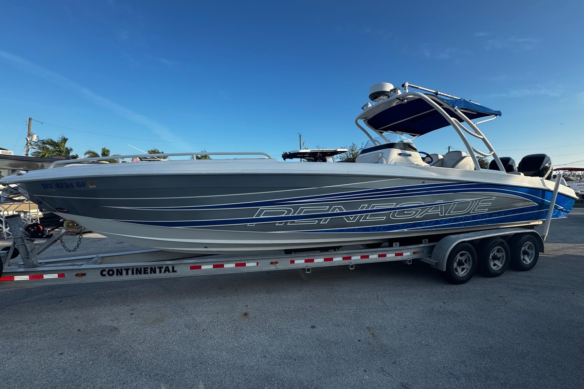 2012 Renegade 32 CC - Sold Boat