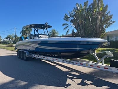 BOATZON | Renegade Cuddy 32 2024