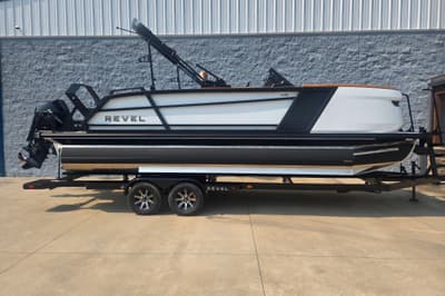 BOATZON | Revel RL23 2027