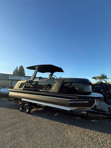 BOATZON | Revel RS25L 2026 BOATZON | Revel RS25L 2026