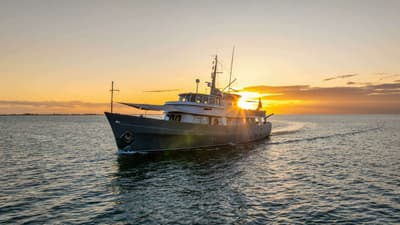 BOATZON | Richards Iron Works Custom 1962