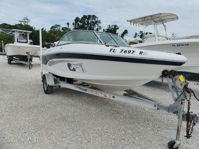 BOATZON | Rinker 186 Captiva Bowrider 2016
