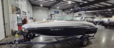 BOATZON | Rinker 196 BR 2014