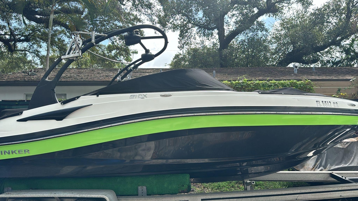 2019 Rinker 21QX BR - Sold Boat