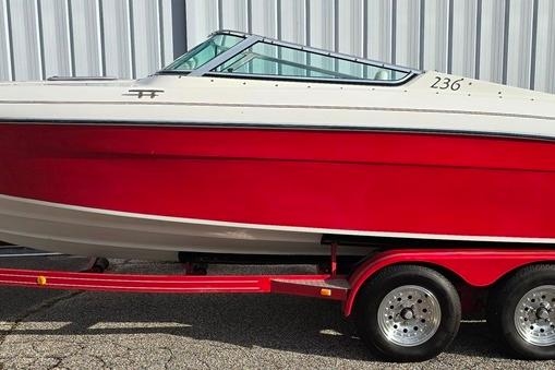 1991 Rinker 236 Captiva Cuddy Cabin - Sold Boat