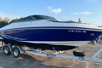 BOATZON | Rinker 246 Captiva Bowrider 2008