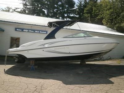 BOATZON | Rinker 246 Captiva Bowrider 2015 BOATZON | Rinker 246 Captiva Bowrider 2015