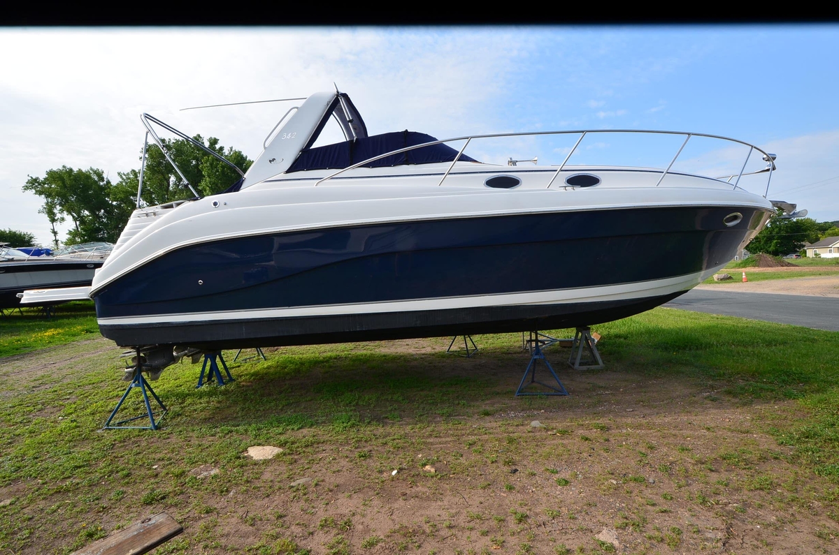2006 Rinker 342 Fiesta Vee - Sold Boat
