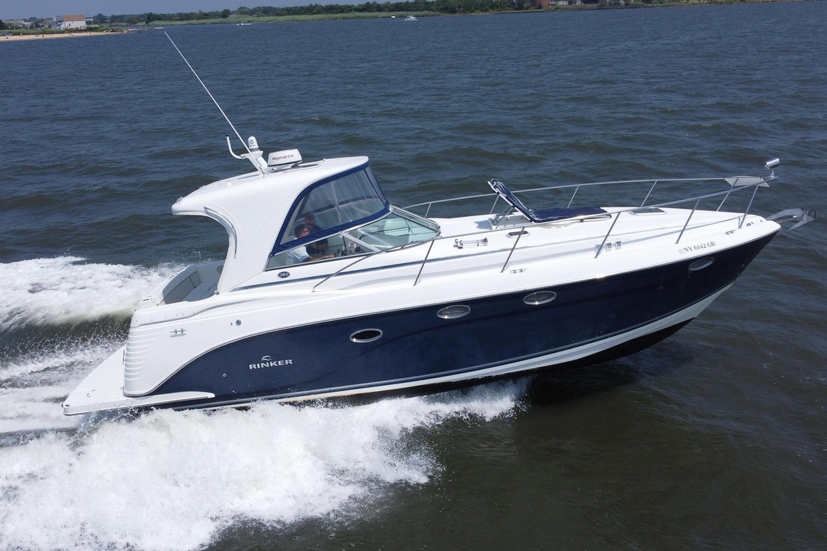 2006 Rinker 360 Express Cruiser - Sold Boat