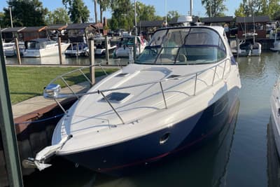 BOATZON | Rinker EX 370 2019