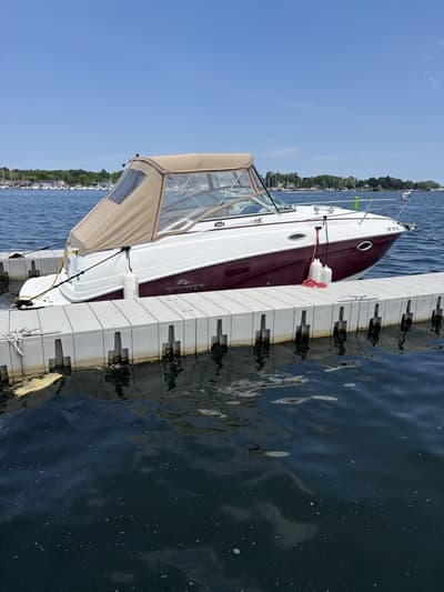 BOATZON | Rinker Express Cruiser 250 2026