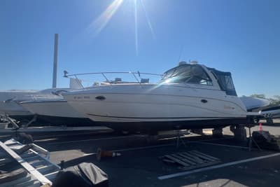 BOATZON | Rinker Fiesta Vee 320 2005