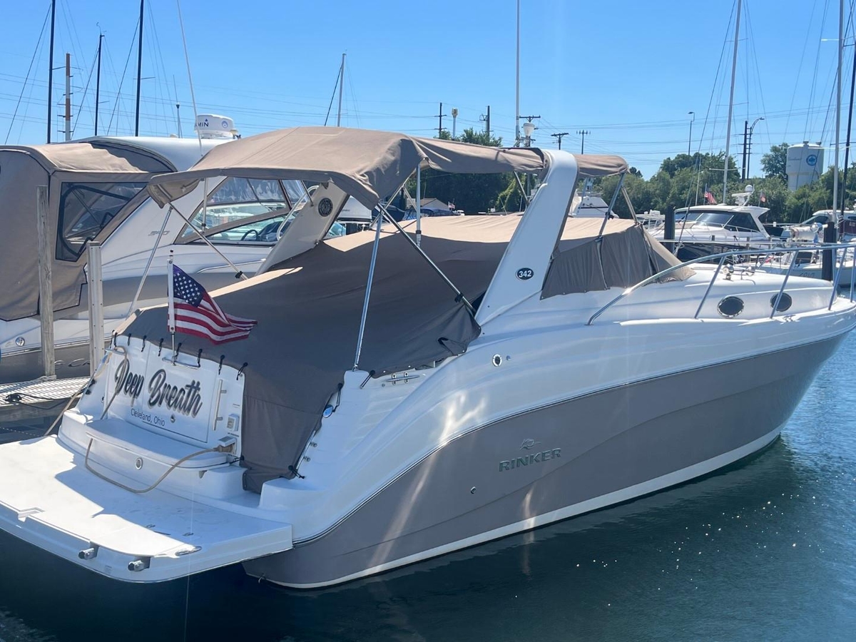 2006 Rinker Fiesta Vee 342 - Sold Boat