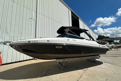 BOATZON | Rinker QX29 BR 2017
