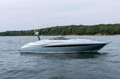 BOATZON | Riva Rivale 2015 BOATZON | Riva Rivale 2015