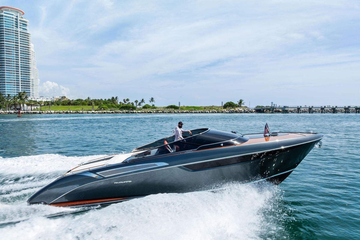 2023 Riva Rivamare - Sold Boat