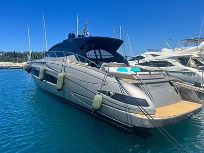 BOATZON | Riva Vertigo 63 2010